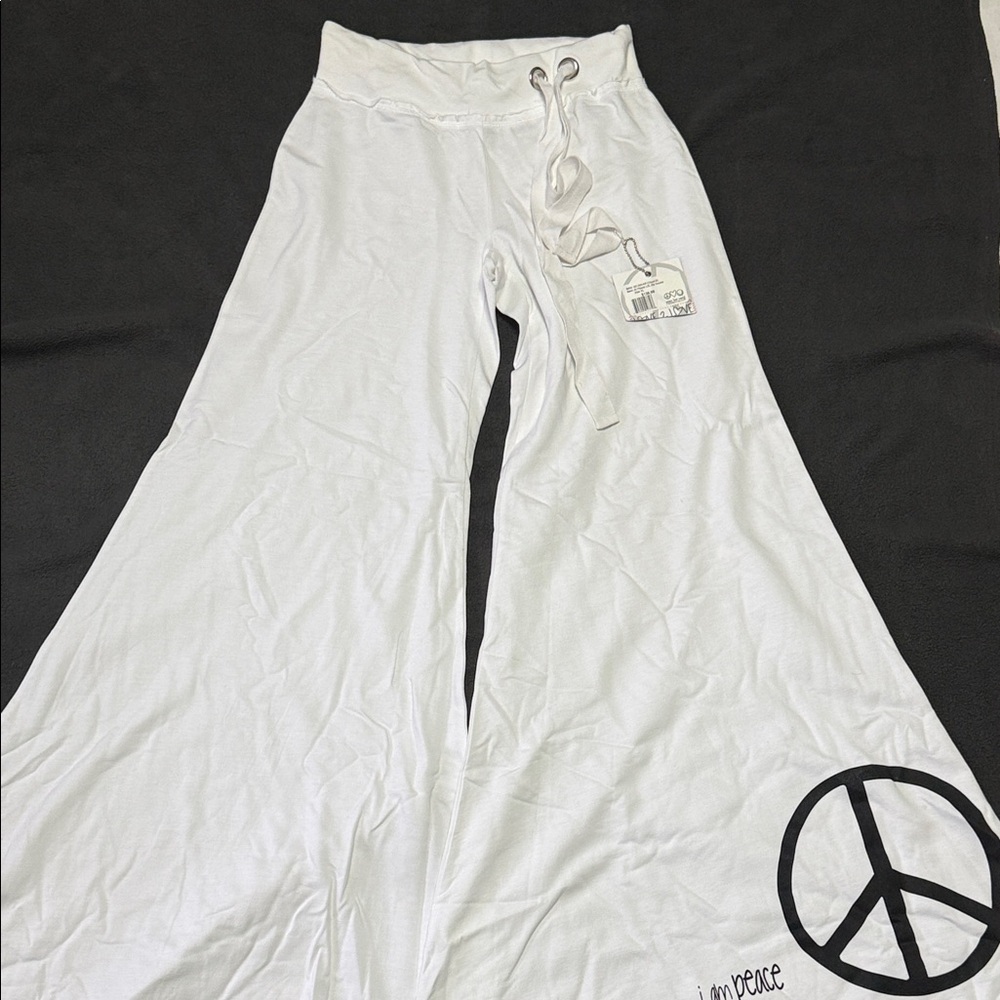 New Peace Love World White Wide-Leg Pants with Peace Sign